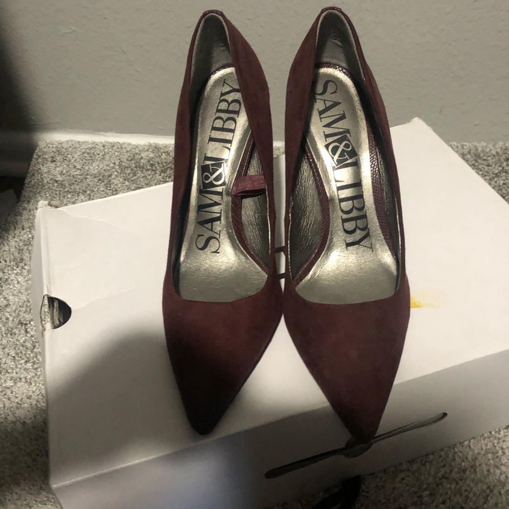 Heels sizes 7